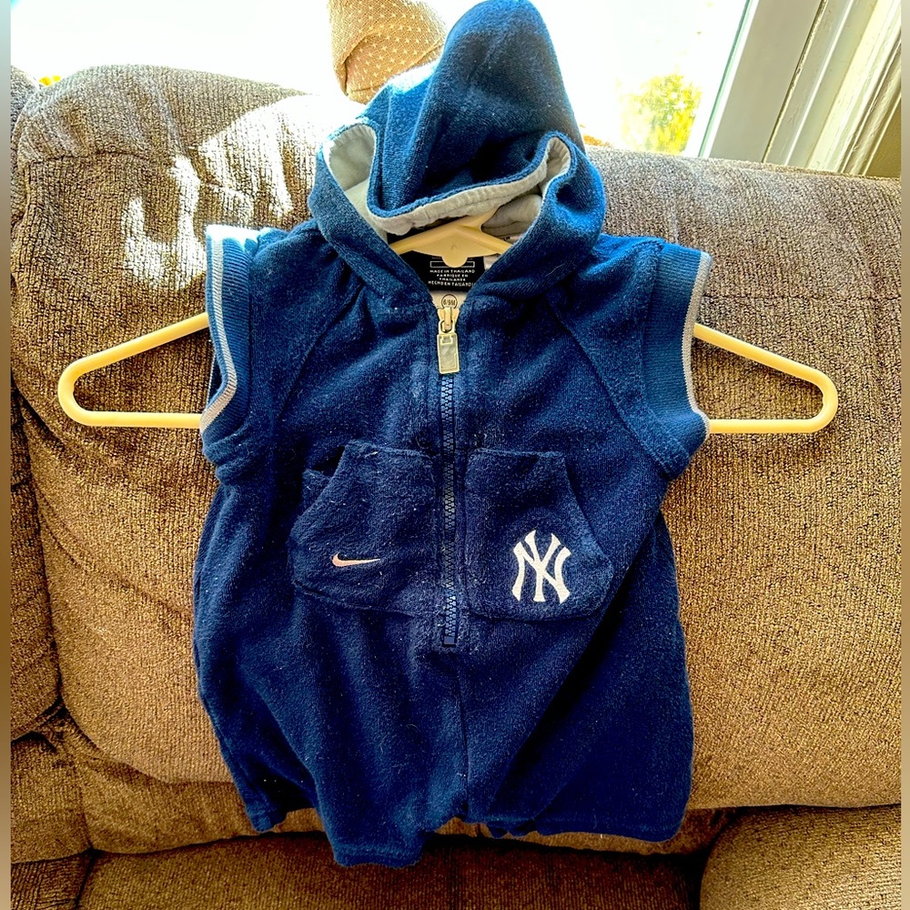 Nike Yankees Fleece Onesie Hoodie Genuine MLB merchandise